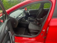 USED 2016 16 VAUXHALL ASTRA 1.4 SRI NAV 5d 148 BHP 118272 miles service history