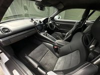 USED 2020 70 PORSCHE 718 4.0 CAYMAN GT4 2d 415 BHP F/P/S/H, PCCB's, Huge Spec!