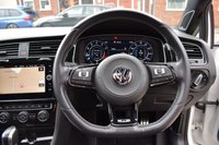 USED 2019 69 VOLKSWAGEN GOLF 2.0 R TSI 4MOTION DSG 5d 296 BHP PAN ROOF / DYNAUDIO / PRETORIA