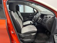USED 2014 63 RENAULT CAPTUR 1.5 dCi ENERGY Dynamique MediaNav SUV 5dr Diesel Manual Euro 5 (s/s) (90 ps) &pound;0 Tax, Cruise, P.Sensors