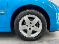USED 2011 61 PEUGEOT 207  1.4 Sportium Hatchback 5dr Petrol Manual Euro 5 (75 ps) Bluetooth, 1 Owner, Low Miles