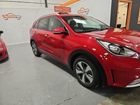 USED 2017 66 KIA NIRO 1.6 2 5d 104 BHP Hybrid Zero Road Tax