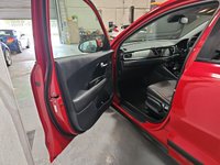 USED 2017 66 KIA NIRO 1.6 2 5d 104 BHP Hybrid Zero Road Tax