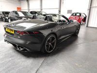 USED 2017 17 JAGUAR F-TYPE 5.0 V8 R AWD 2d 543 BHP 