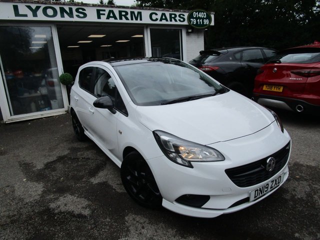 2019 19 Vauxhall Corsa 1.4 SRI VX-LINE NAV BLACK 5d 89 BHP