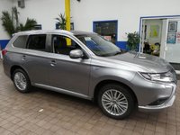 USED 2019 19 MITSUBISHI OUTLANDER 2.4 PHEV JURO 5d 207 BHP APP BASED SAT NAV REAR CAMERA VAT Q 1 OWNER MITSUBISHI WARRANTY TILL JUNE 2024