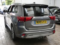 USED 2019 19 MITSUBISHI OUTLANDER 2.4 PHEV JURO 5d 207 BHP APP BASED SAT NAV REAR CAMERA VAT Q 1 OWNER MITSUBISHI WARRANTY TILL JUNE 2024