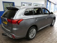 USED 2019 19 MITSUBISHI OUTLANDER 2.4 PHEV JURO 5d 207 BHP APP BASED SAT NAV REAR CAMERA VAT Q 1 OWNER MITSUBISHI WARRANTY TILL JUNE 2024