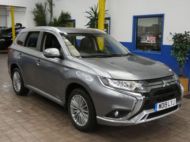 2019 19 Mitsubishi Outlander 2.4 PHEV JURO 5d 207 BHP