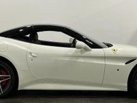USED 2015 15 FERRARI CALIFORNIA 3.9 DD 2d 560 BHP Complete Ferrari Service Record , Hosting a Sensational Specification ,