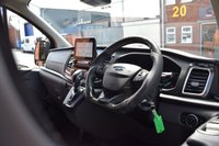 USED 2022 22 FORD TRANSIT CUSTOM 320 LIMITED DCIV ECOBLUE 183 BHP MOTION R / REAR LEATHER SEATS