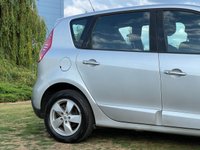 USED 2010 10 RENAULT SCENIC 1.5 DYNAMIQUE TOMTOM DCI 5d 105 BHP 