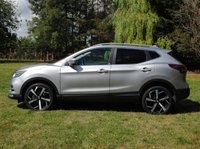 USED 2017 17 NISSAN QASHQAI 1.6 TEKNA DIG-T 5d 163 BHP www.suffolkcarcentre.co.uk - Located at Ilketshall