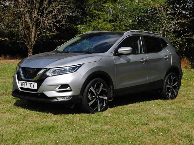 2017 17 Nissan Qashqai 1.6 TEKNA DIG-T 5d 163 BHP