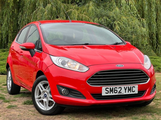 2013 62 Ford Fiesta 1.0 ZETEC 5d 99 BHP