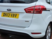 USED 2013 13 FORD B-MAX 1.0 ZETEC 5d 100 BHP FORD B-MAX 1.0 ZETEC 5d 100 BHP