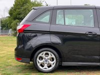 USED 2011 11 FORD GRAND C-MAX 1.6 ZETEC 5d 124 BHP 
