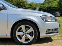 USED 2011 61 VOLKSWAGEN PASSAT 2.0 SE TDI BLUEMOTION TECHNOLOGY 5d 139 BHP 