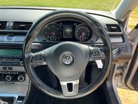 USED 2011 61 VOLKSWAGEN PASSAT 2.0 SE TDI BLUEMOTION TECHNOLOGY 5d 139 BHP 