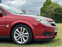 USED 2006 06 VAUXHALL VECTRA 2.0 SRI NAV T 16V 5d 175 BHP 
