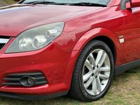 USED 2006 06 VAUXHALL VECTRA 2.0 SRI NAV T 16V 5d 175 BHP 