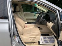 USED 2012 12 LEXUS RX 3.5 450H ADVANCE SUN ROOF 5d 295 BHP HUGE SPEC 2012 LEXUS RX 450H - HYBRID - AUTOMATIC - 4X4 - SUV - 2 FORMER KEEPERS - MAIN DEALER SERVICE HISTORY - PREMIUM LEATHER - ELEC SUNROOF - COST NEW IN EXCESS OF &pound;50K