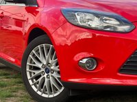 USED 2014 64 FORD FOCUS 1.0 ZETEC NAVIGATOR 5d 99 BHP 