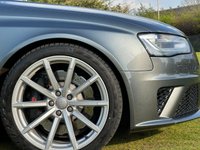 USED 2013 13 AUDI A4 4.2 RS4 AVANT FSI QUATTRO 5d 444 BHP 