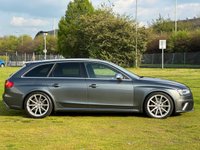 USED 2013 13 AUDI A4 4.2 RS4 AVANT FSI QUATTRO 5d 444 BHP 