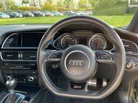 USED 2013 13 AUDI A4 4.2 RS4 AVANT FSI QUATTRO 5d 444 BHP 