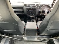USED 2014 14 LAND ROVER DEFENDER 2.2 TD XS STATION WAGON 3d 122 BHP 