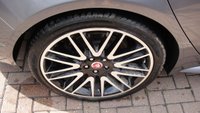 USED 2017 17 JAGUAR XF 2.0 D R-SPORT AWD 5d 238 BHP GENUINE MILEAGE AUTO ULEZ 4X4 ALL WHEEL DRIVE