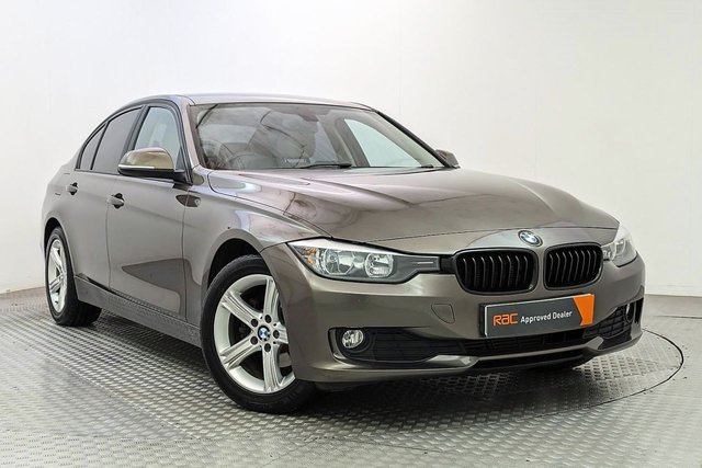 2014 55 BMW 3 SERIES 2.0 318D SE 4d 141 BHP 