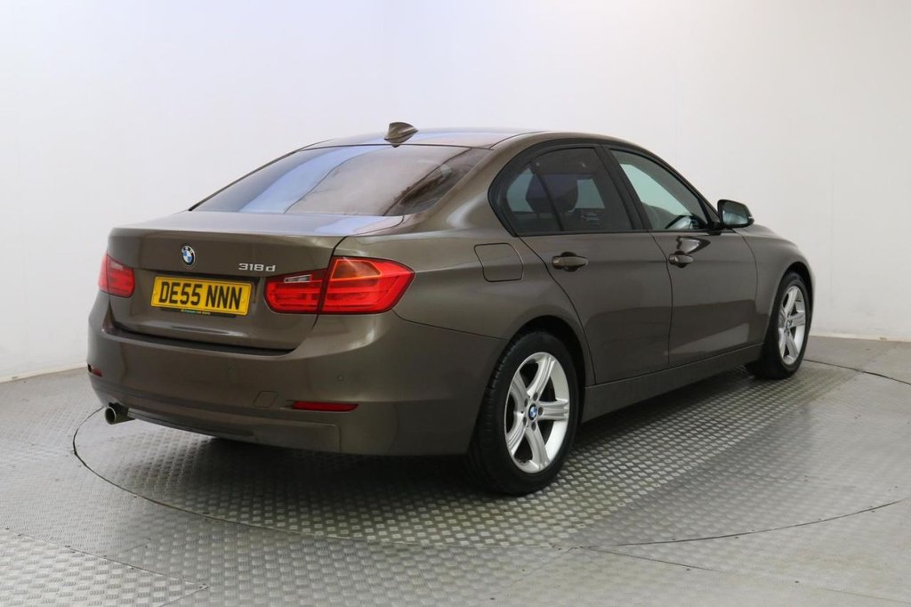 USED 2014 55 BMW 3 SERIES 2.0 318D SE 4d 141 BHP 