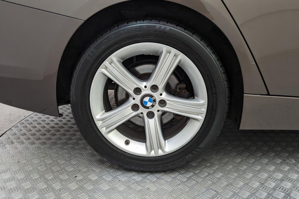 USED 2014 55 BMW 3 SERIES 2.0 318D SE 4d 141 BHP 