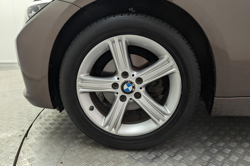 USED 2014 55 BMW 3 SERIES 2.0 318D SE 4d 141 BHP 