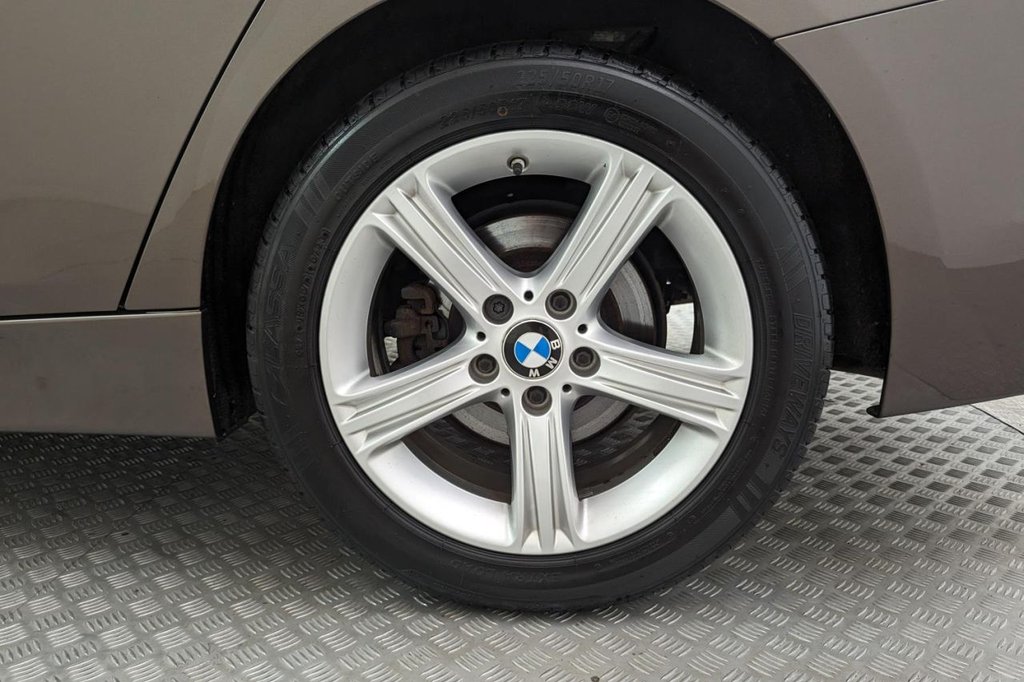 USED 2014 55 BMW 3 SERIES 2.0 318D SE 4d 141 BHP 