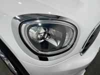 USED 2017 17 MINI COUNTRYMAN 2.0 COOPER D 5d 148 BHP Mini Countryman 2.0 Cooper D Striking high gloss white, Media pack, Part leather, Heated seats