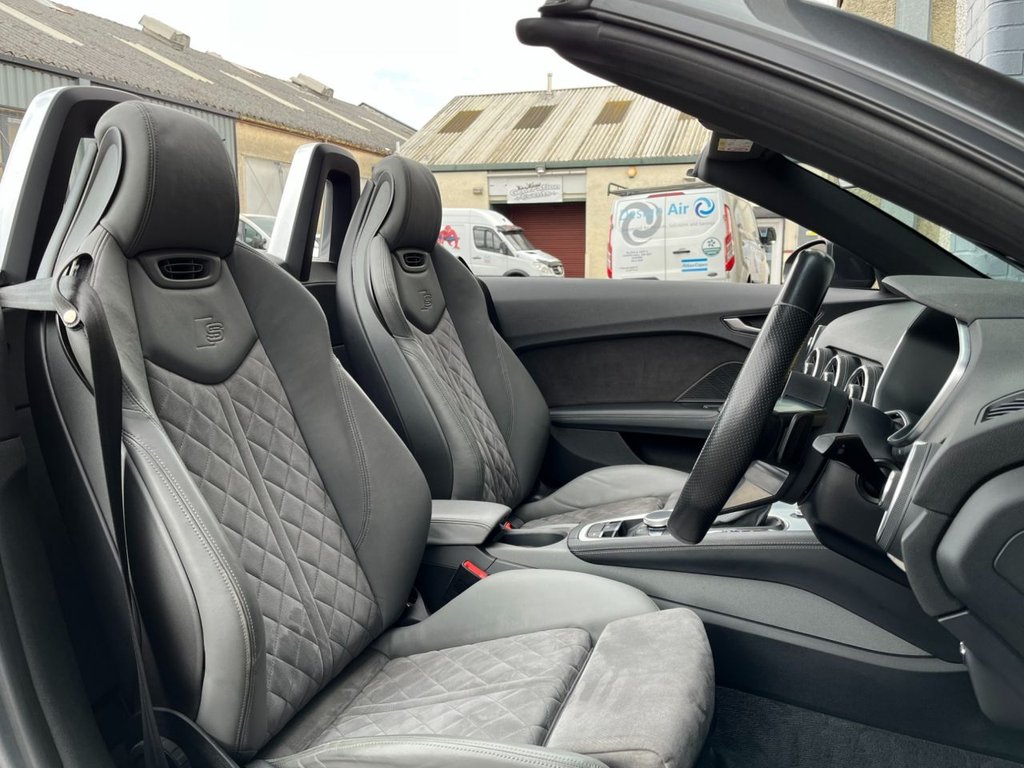 USED 2015 65 AUDI TT 2.0 TFSI QUATTRO S LINE 2d 227 BHP 