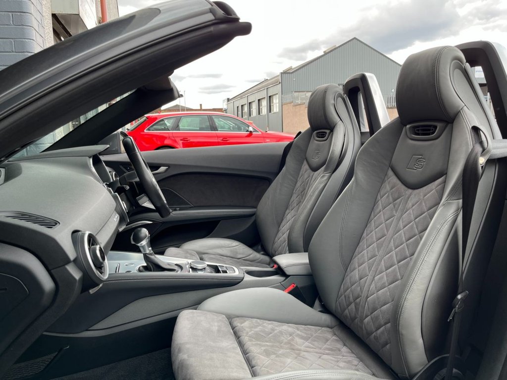 USED 2015 65 AUDI TT 2.0 TFSI QUATTRO S LINE 2d 227 BHP 