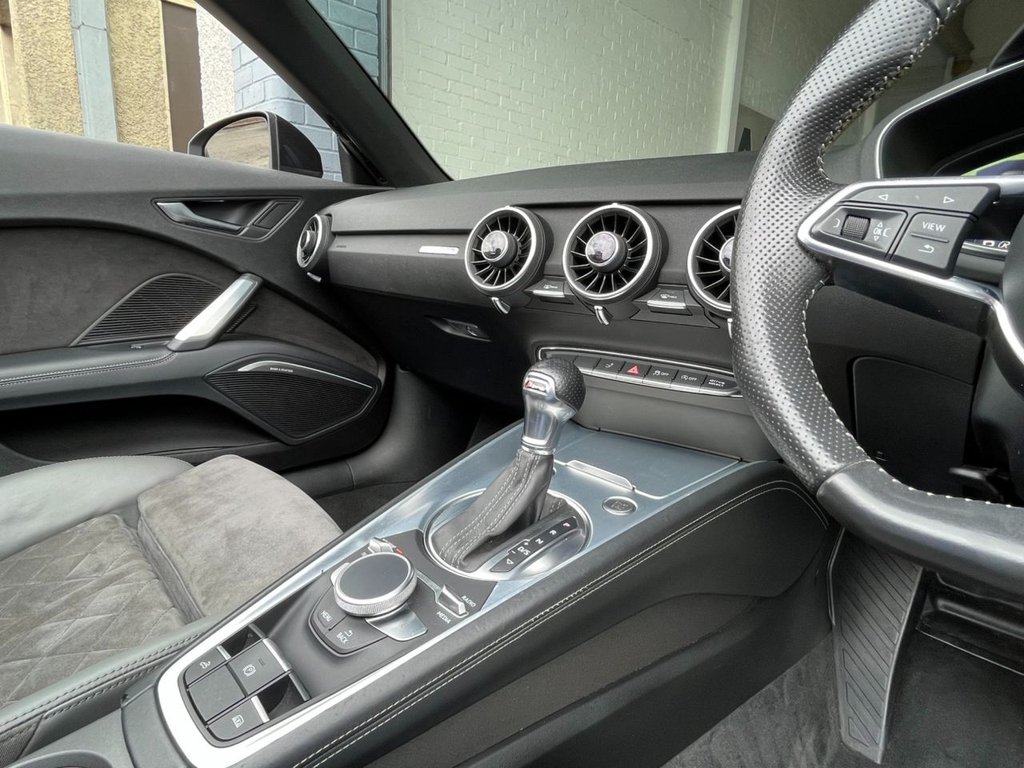 USED 2015 65 AUDI TT 2.0 TFSI QUATTRO S LINE 2d 227 BHP 