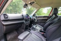 USED 2020 70 MINI COUNTRYMAN 1.5 (136) Cooper Exclusive 5dr 6 Speed Manual Euro 6 (Widescreen Navigation Plus, Full Lounge Leather, Apple CarPlay/Android Integration) !! NATIONWIDE DELIVERY AVAILABLE !!