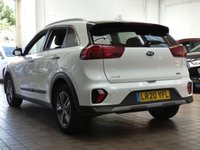 USED 2020 20 KIA NIRO 1.6 2 5d 104 BHP APPLE ANDROID CARPLAY PART LEATHER REAR VIEW CAMERA 1 OWNER KIA WARRANTY TILL MARCH 2027