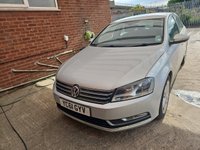 USED 2011 61 VOLKSWAGEN PASSAT 2.0 SE TDI BLUEMOTION TECHNOLOGY DSG 4d 139 BHP Full Service history