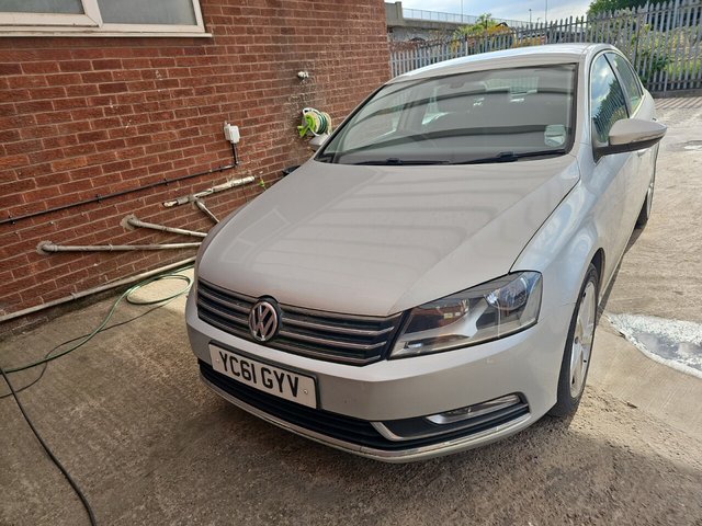 2011 61 Volkswagen Passat 2.0 SE TDI BLUEMOTION TECHNOLOGY DSG 4d 139 BHP