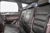 USED 2017 67 VOLKSWAGEN TOUAREG 3.0 V6 R-LINE PLUS TDI BLUEMOTION TECHNOLOGY 5d 259 BHP +NATIONWIDE DELIVERY AVAILABLE+