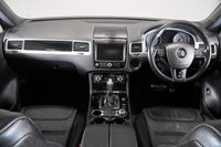 USED 2017 67 VOLKSWAGEN TOUAREG 3.0 V6 R-LINE PLUS TDI BLUEMOTION TECHNOLOGY 5d 259 BHP +NATIONWIDE DELIVERY AVAILABLE+
