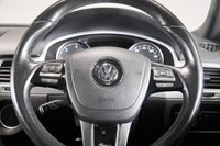 USED 2017 67 VOLKSWAGEN TOUAREG 3.0 V6 R-LINE PLUS TDI BLUEMOTION TECHNOLOGY 5d 259 BHP +NATIONWIDE DELIVERY AVAILABLE+