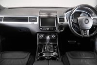 USED 2017 67 VOLKSWAGEN TOUAREG 3.0 V6 R-LINE PLUS TDI BLUEMOTION TECHNOLOGY 5d 259 BHP +NATIONWIDE DELIVERY AVAILABLE+