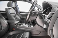 USED 2017 67 VOLKSWAGEN TOUAREG 3.0 V6 R-LINE PLUS TDI BLUEMOTION TECHNOLOGY 5d 259 BHP +NATIONWIDE DELIVERY AVAILABLE+